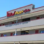 Red Roof Plus+ & Suites Erie