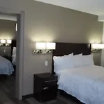 Red Roof Plus+ & Suites Erie